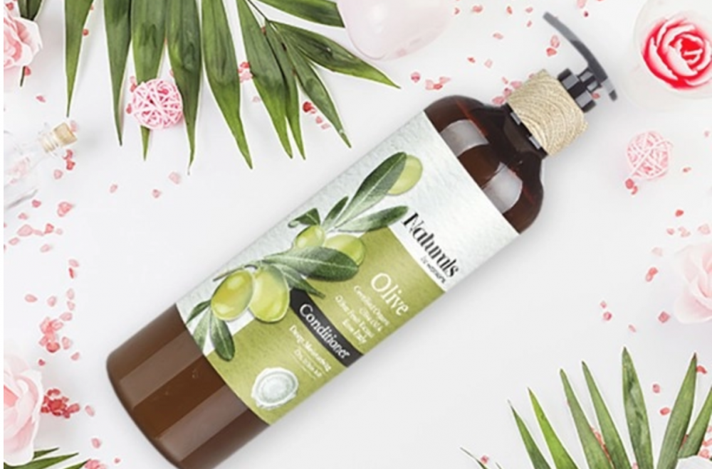 Review dầu gội Naturals By Watsons chiết xuất Oliu
